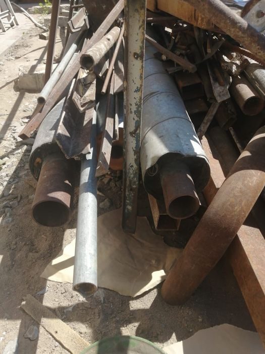 Продам куски труб ППУ