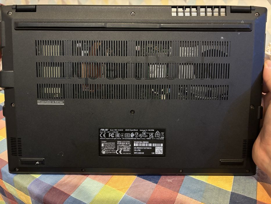 Продам Ноутбук asus в очень отличном состоянии