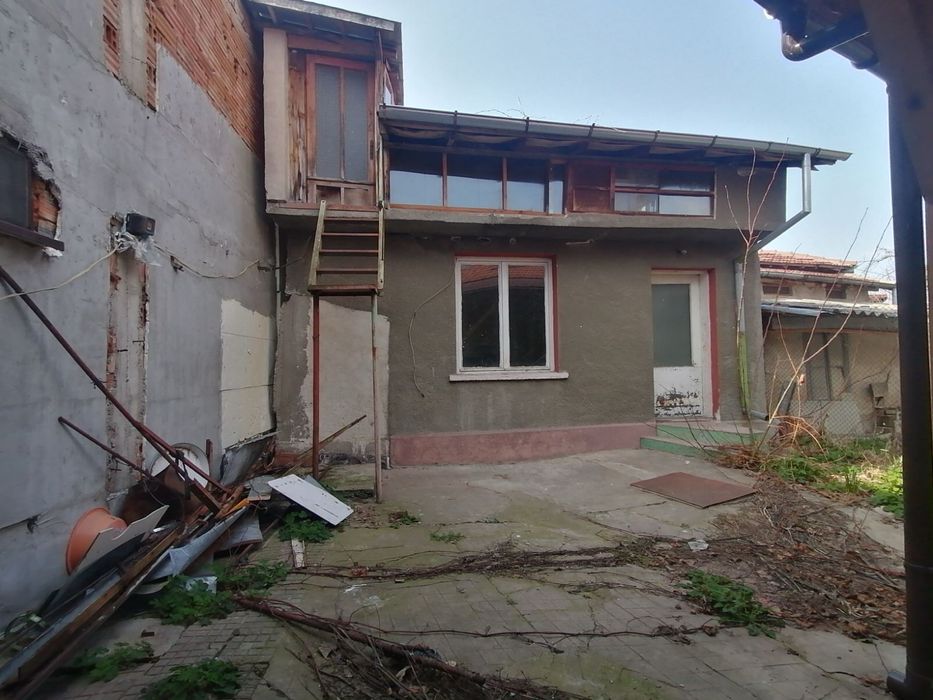 Продава се Къща в Силистра, Митница - 100 кв.м за 561 €/кв.м - Снимка #4