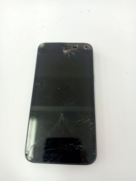 Продаются Samsung galaxy j2