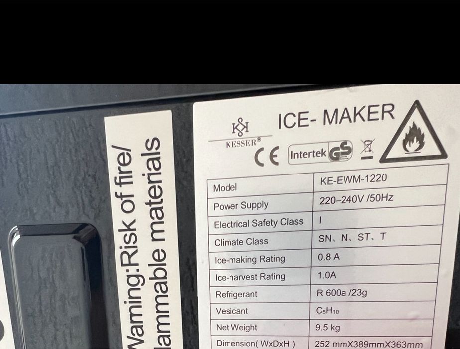 Aparat gheata kesser