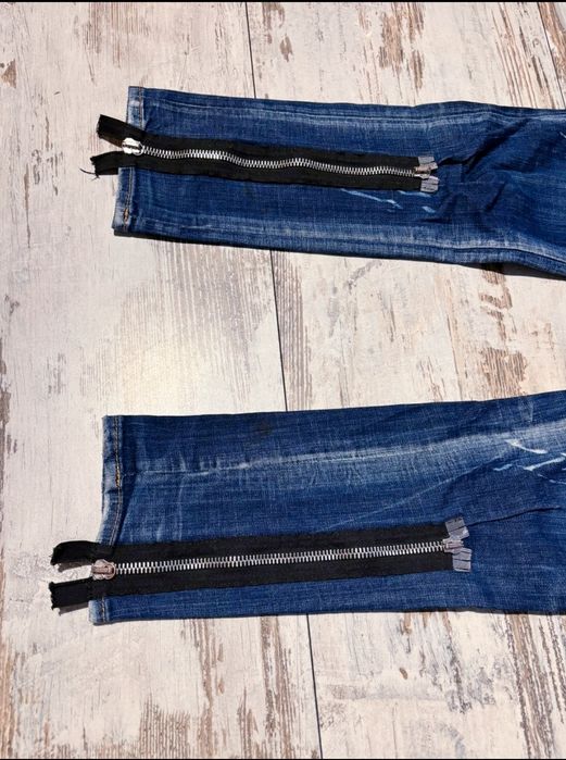 Dsquared2 originali blugi, marimea 46