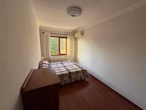 ВТОРИЧКА , 4/4/4, 80м2 Ориентир: Юнусабад 3 квартал срочно !!