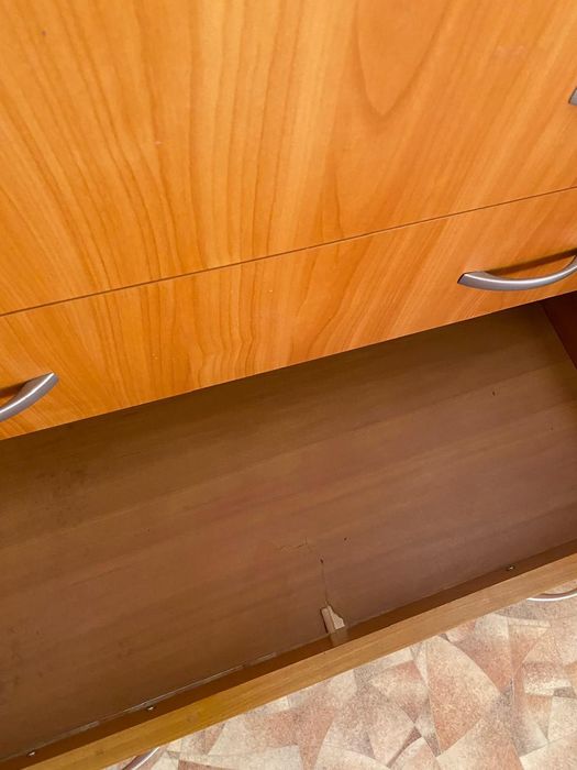 Продам комод ,цвет яблоня