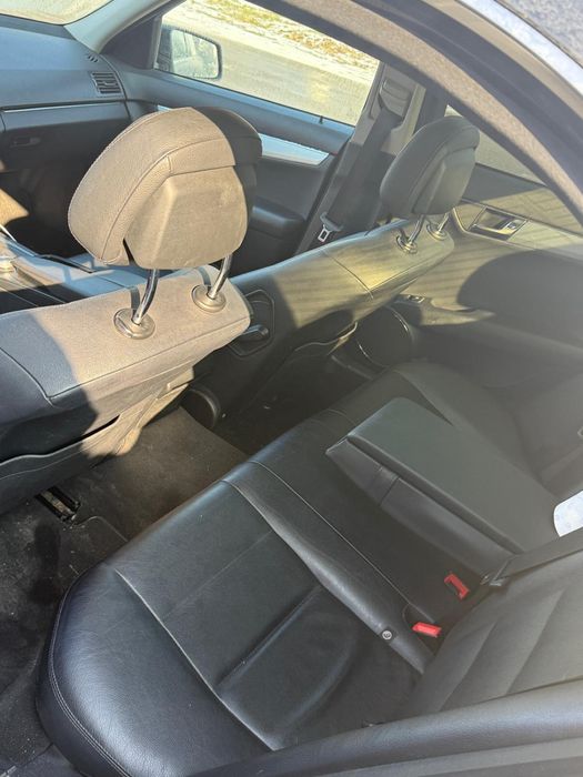 Vând Mercedes Benz W204