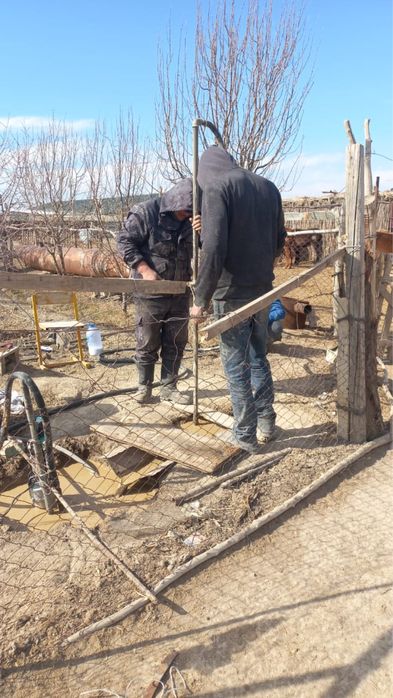 Жер асты суын қазамыз