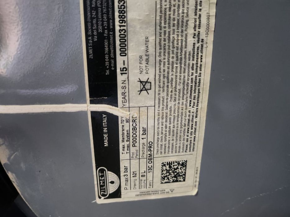 Продам газовые  котлы Ariston Genus Evo