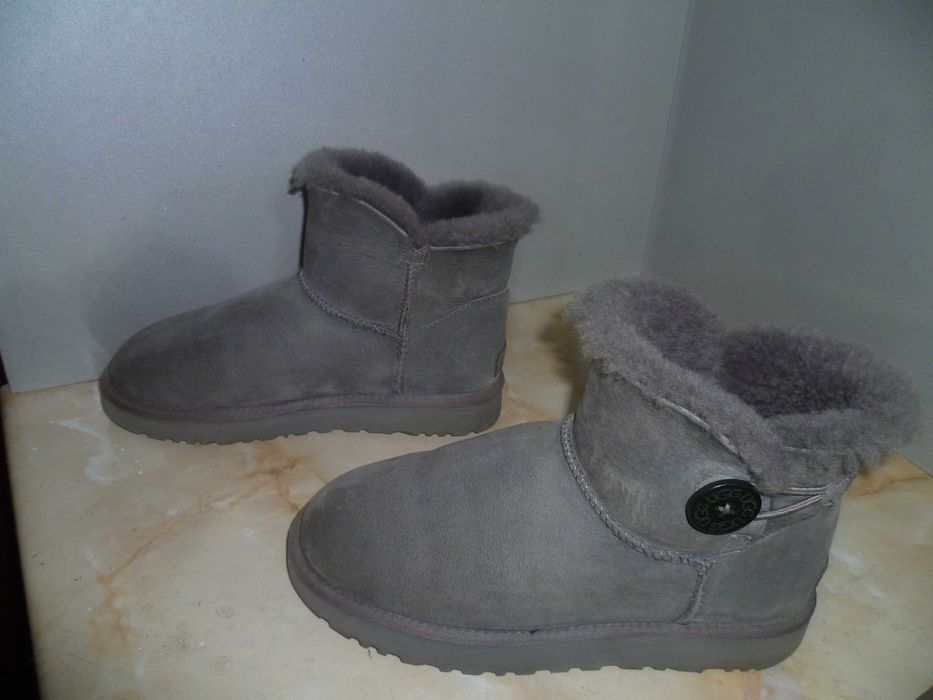 UGG оригинални ботуши №40