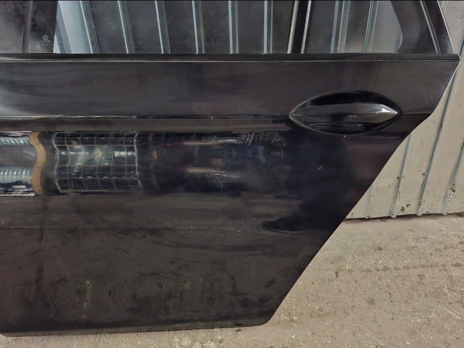 Usa stanga spate BMW seria 5 f11