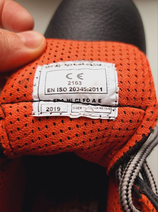 Продам обувь рабочая