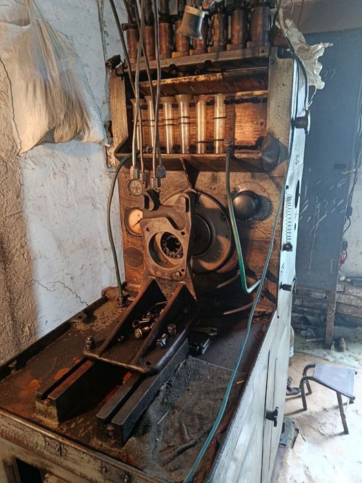 Топливный апаратураларни ремонт киладиган станок