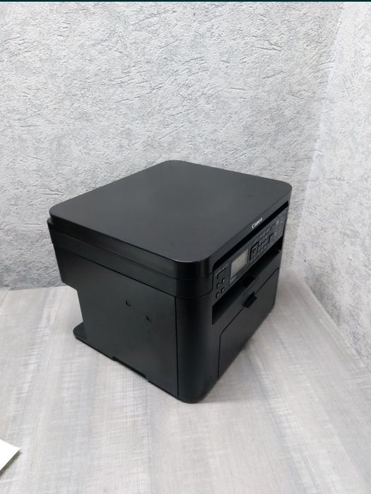 МФУ Canon MF211
принтер, сканер, копир.