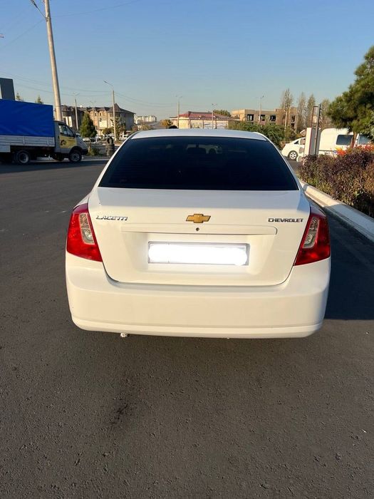 Lasetti 1.8 M/T nasiya va naqd