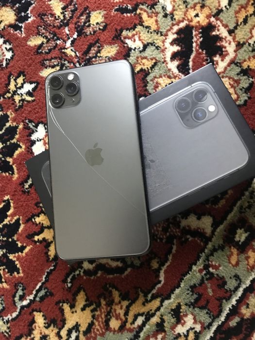 Продам iPhone 11 Pro Max 256 гб