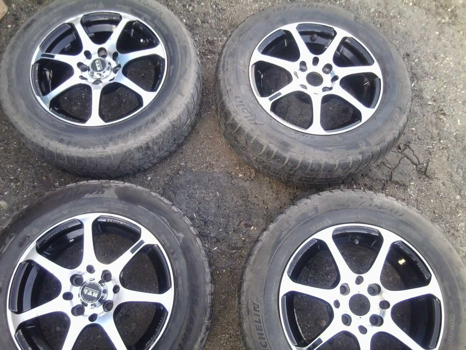 Продам всесезонные колёса в сборе 185/65 R14.