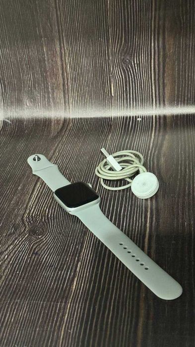 apple watch se 44mm