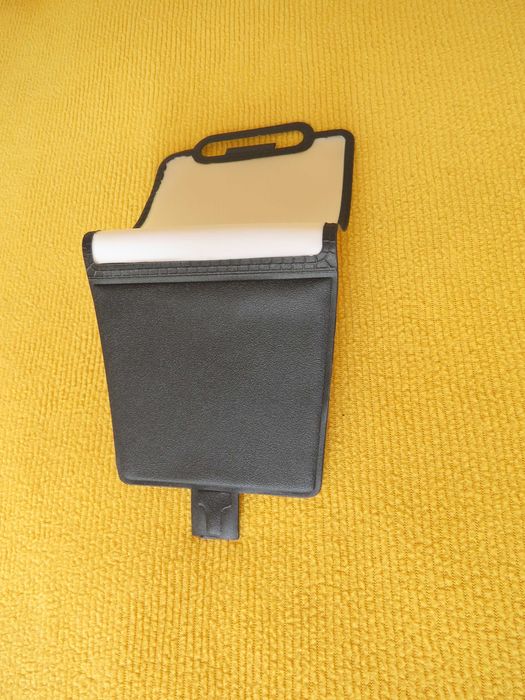 Diffuzer universal pentru blitz / aparate foto