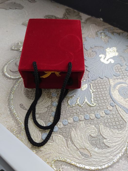 Kumush komplekt 925 probali