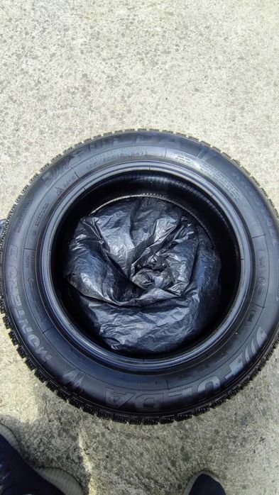 Зимни Гуми 185/60/15