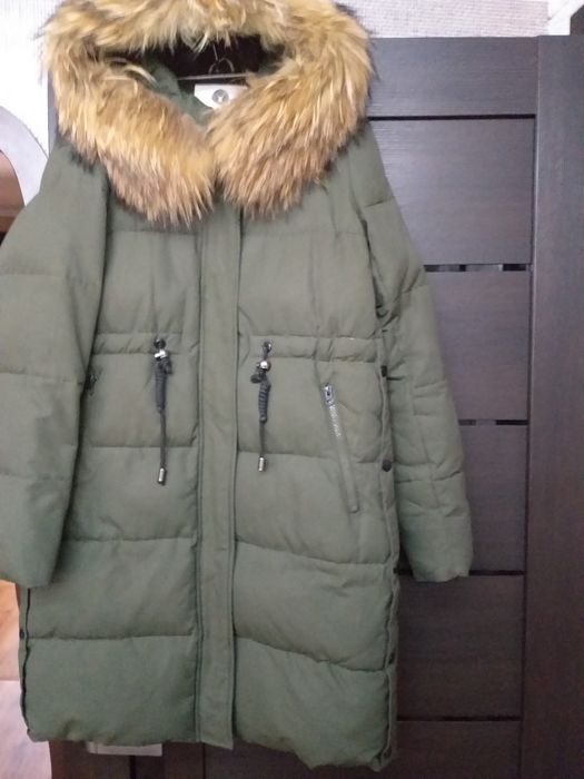 Продам пуховик зимний