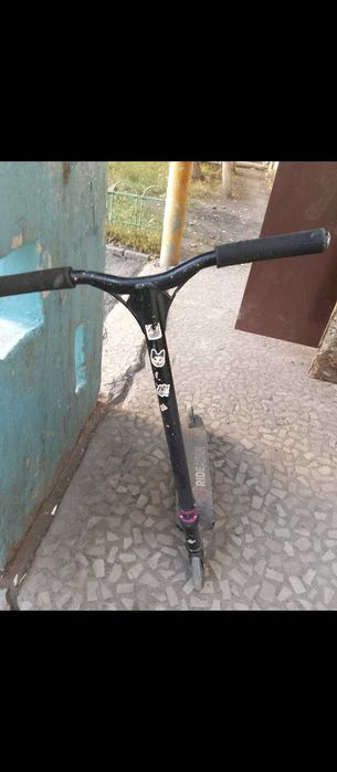 Продам трюковой самокат б/у Астана