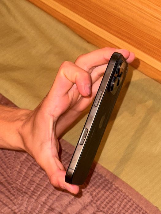 Iphone 16 pro бу