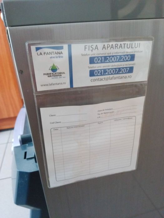 Dozator apă rece caldă La Fântână