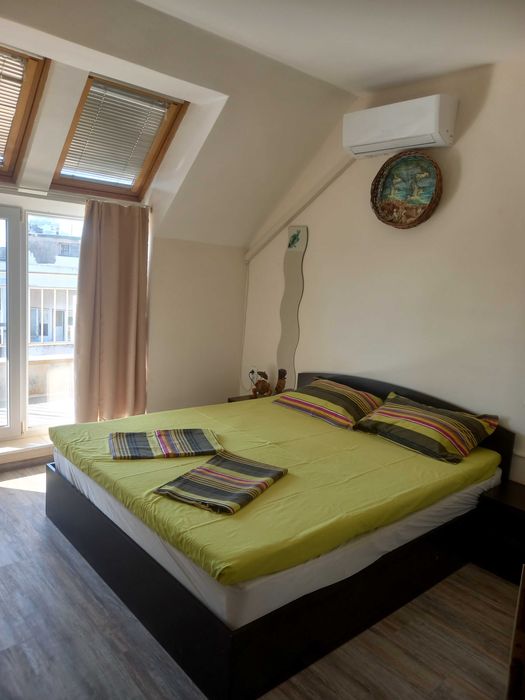 Дава се под наем Двустаен апартамент в Бургас, Лазур - 56 кв.м за 459 € - Снимка #11