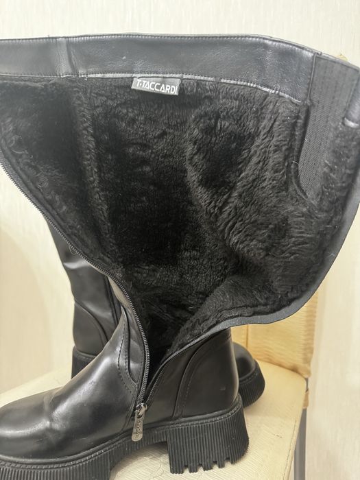 Женские зимние сапоги