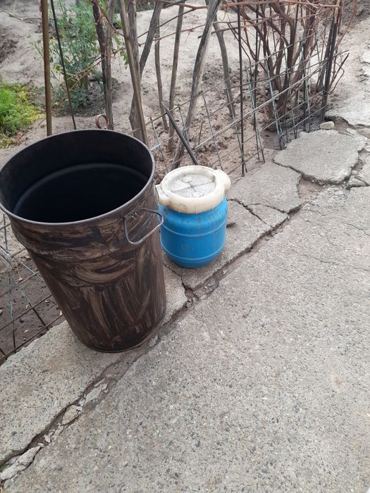 Продам емкости,железные гардины
