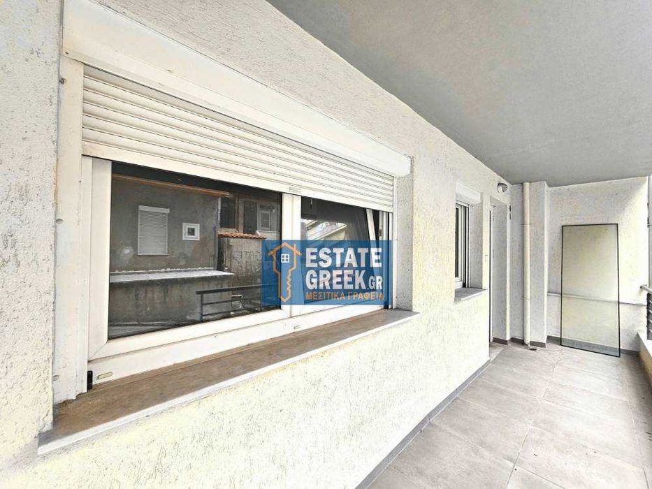 ПРОДАВА СЕ гарсониера 29 кв.м. в центъра на Кавала (код 8330)