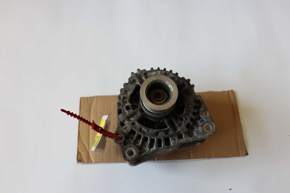 Aлтернатор VW Audi 02893028D в отлично състояние,от работещ автомобил