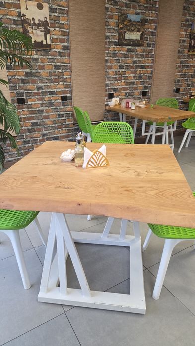 Стулья для кафе и ресторанов