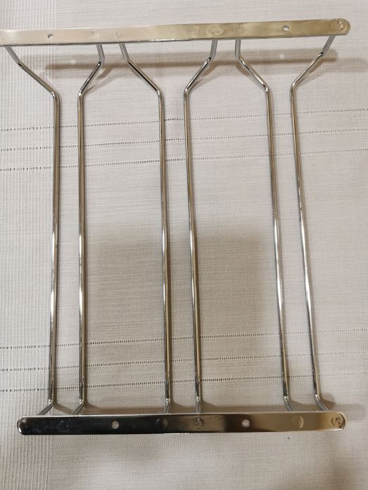 Подвеска для бокалов.