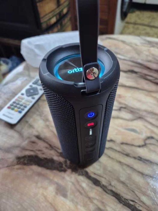 Чисто нова преносимa Bluetooth колонка Ortizan X8 Pro с 40W стерео звук, SD карта, AUX