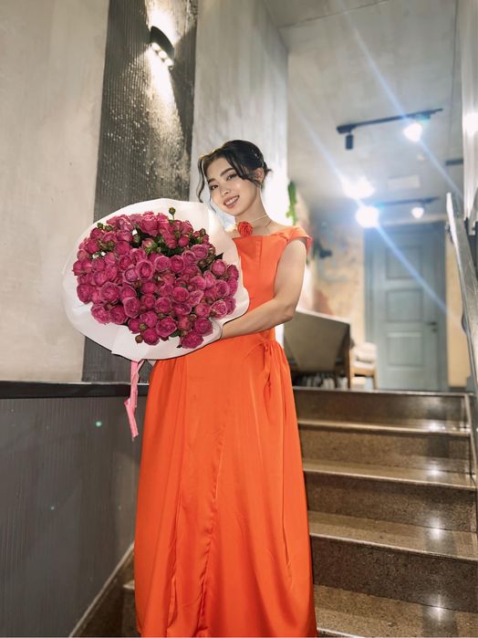 Платье оранжевый