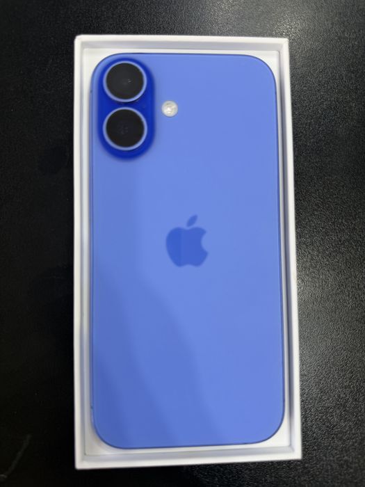 iPhone 16 128GB синий