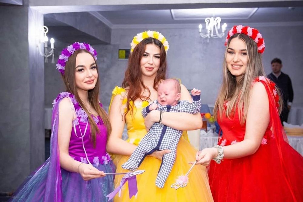 Program Zane Ursitoare Dambovita (Dansuri, ursit, hostess)
