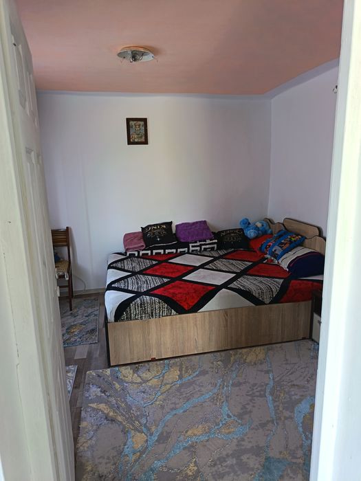 Casa de vânzare în Tovărășia