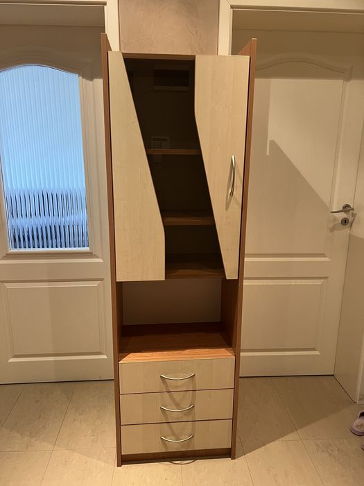 Шкаф в отлично състояние