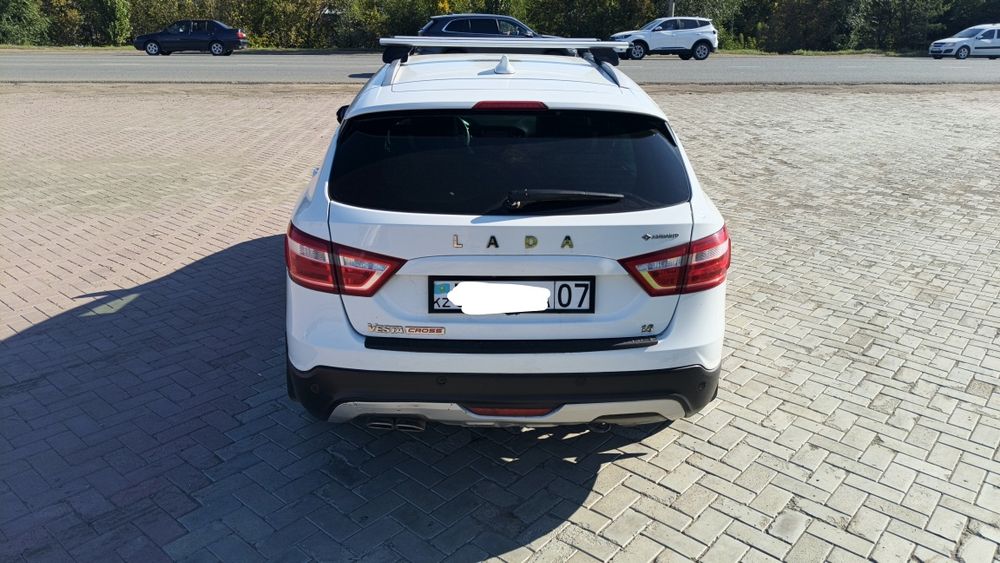Ваз Lada Vesta SW Cross 1.8