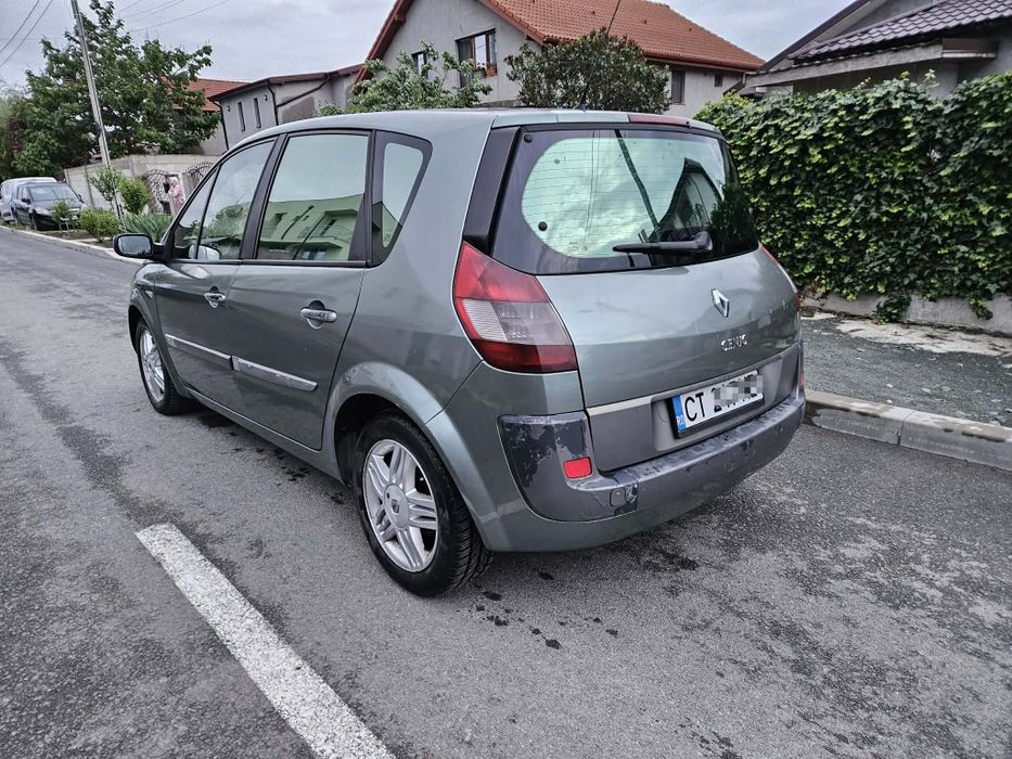 RENAULT Grand Scenic 2005 — imagine 3