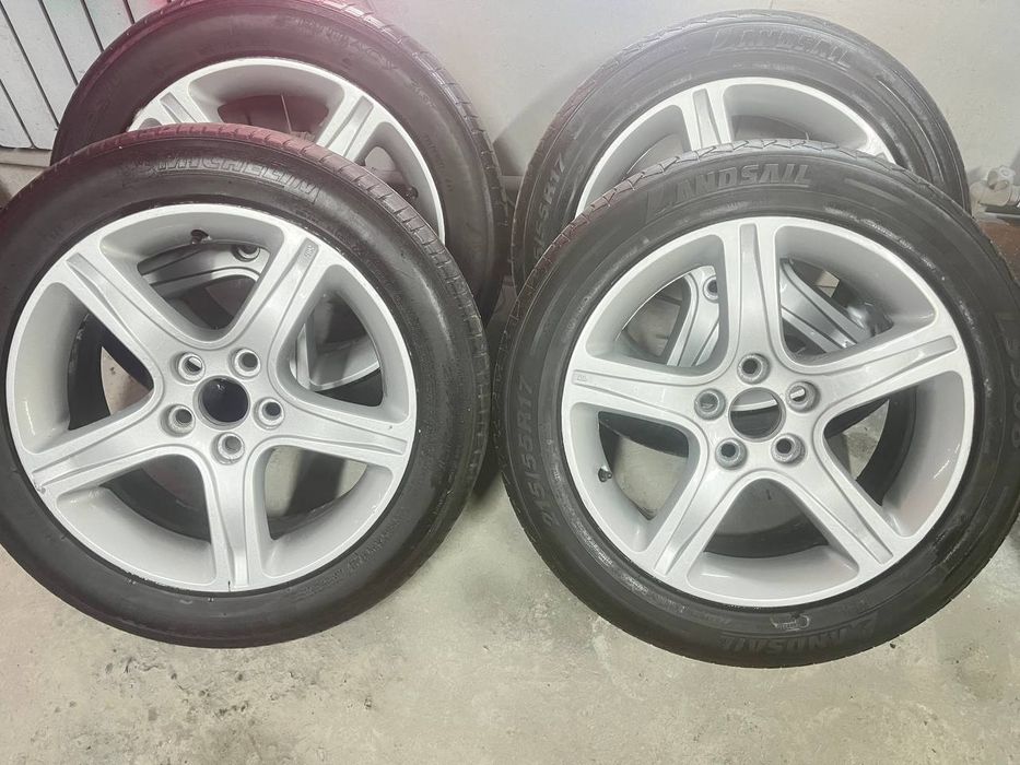 Продам р 17 комплект дисков с резиной