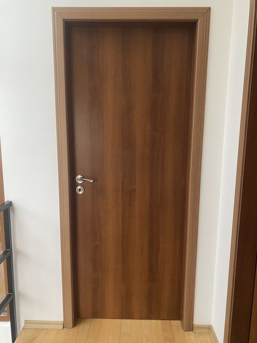 Интериорни врати