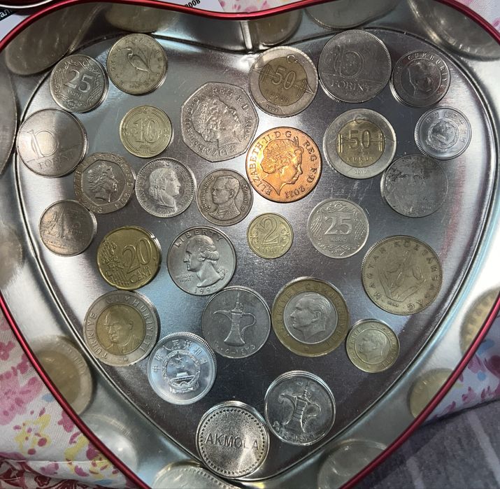 Продам монеты