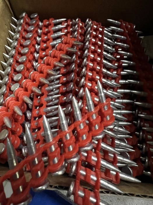 Cuie pistol DEWALT electric DCN Cluj