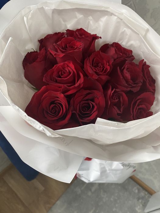 Продам букеты общий свежые за 2000 тыс п