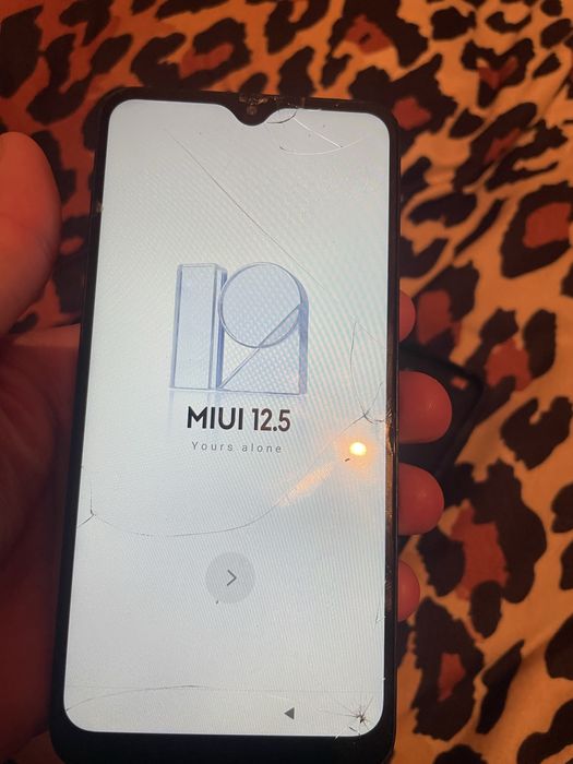 Продаётся Redmi 8 4/64