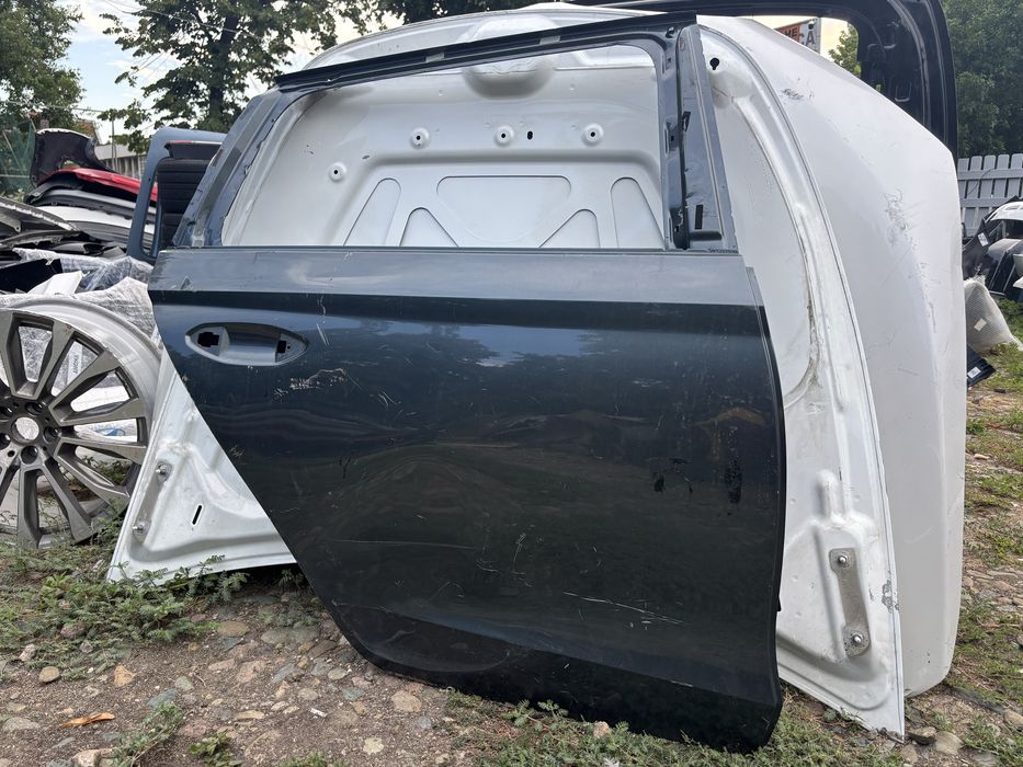 Врата Skoda Octavia