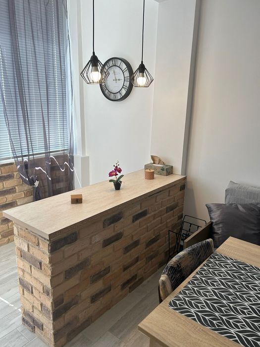 Дава се под наем Тристаен апартамент в Поморие - 120 кв.м за 331.5 € - Снимка #2